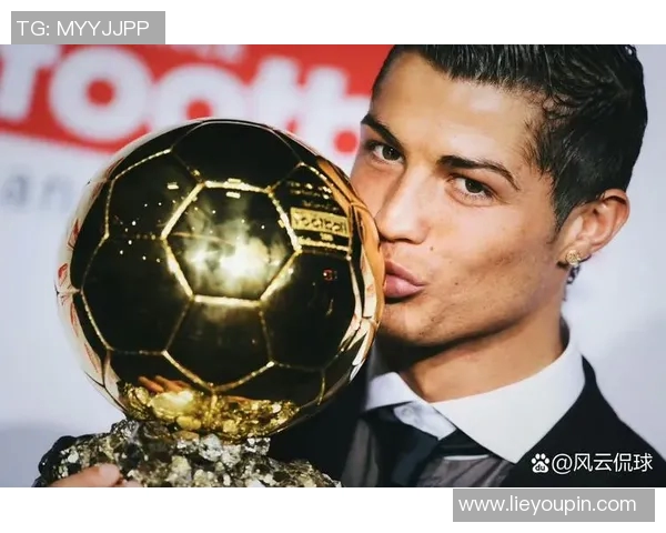 现今足坛巨星风云人物解析聚焦当代最具影响力的足球球员