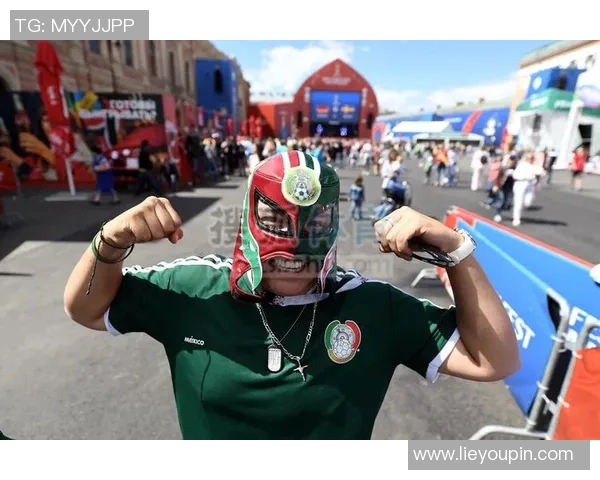 绿茵巨星签名瞬间见证荣耀时刻球迷激情汇聚梦想舞台 绿茵巨星签名瞬间见证荣耀时刻球迷激情汇聚梦想舞台